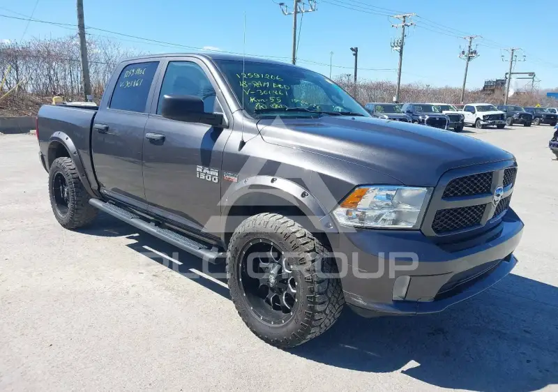 2018 RAM 1500 photo