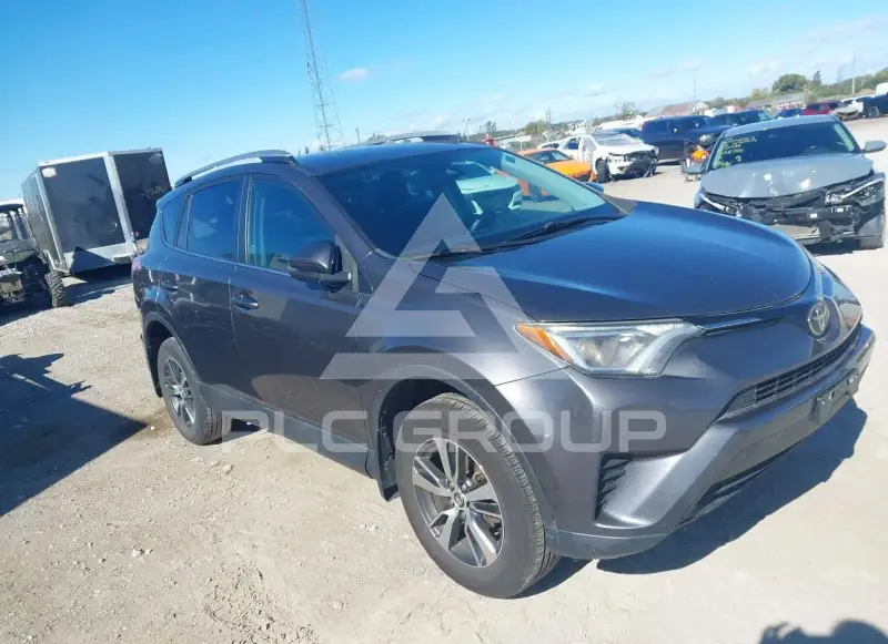 2018 Toyota RAV4 photo