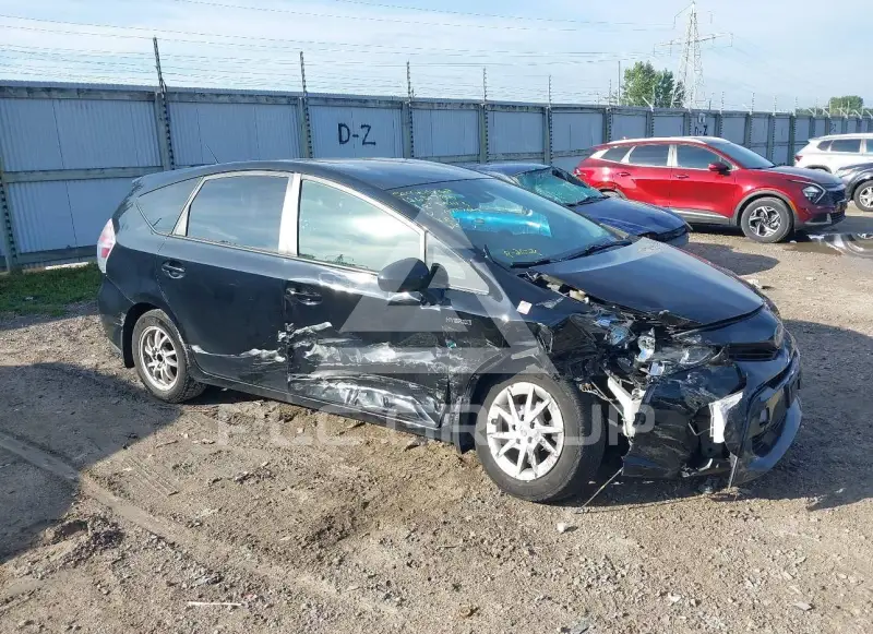 2018 Toyota PRIUS photo