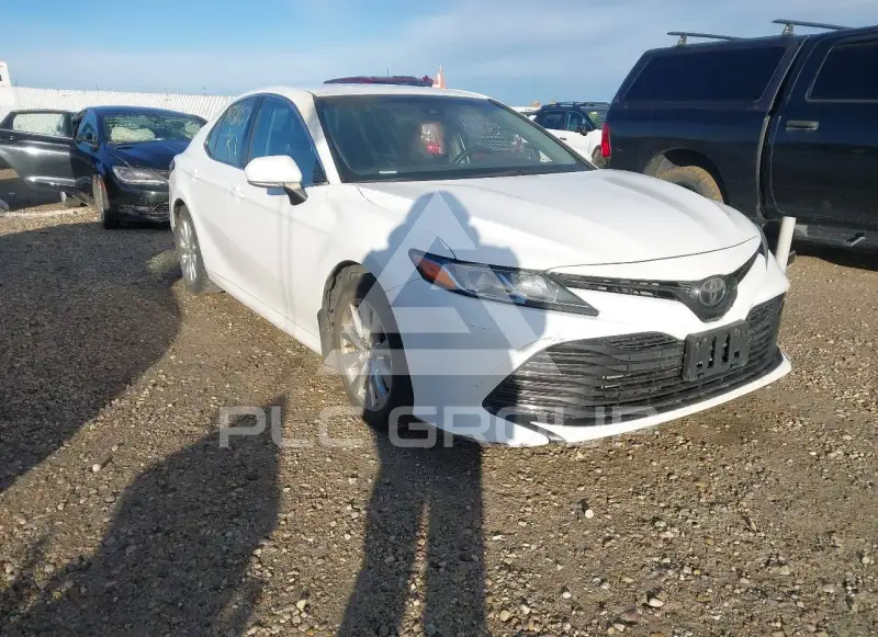 2018 Toyota CAMRY photo