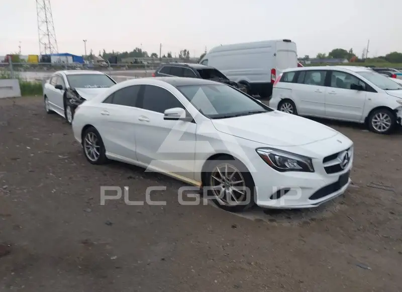 2018 Mercedes Benz CLA 250 фото