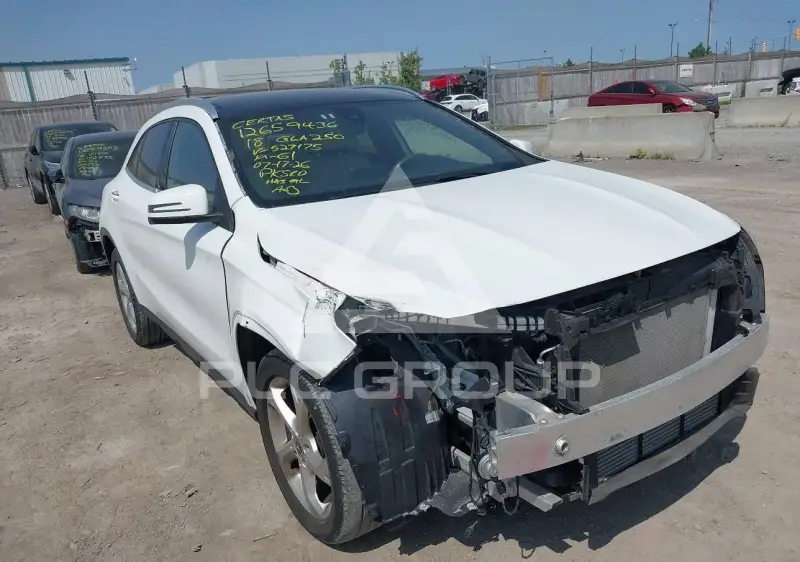 2018 Mercedes Benz GLA 250 фото