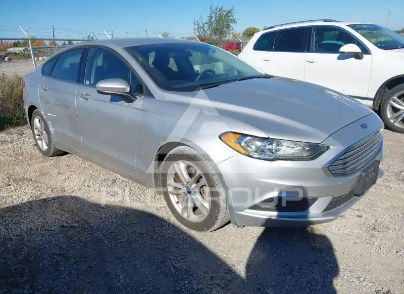 2018 Ford FUSION photo