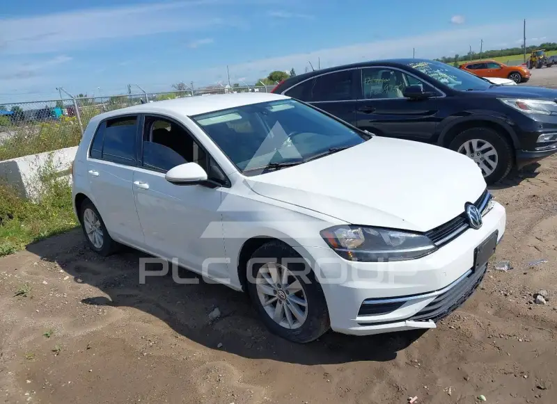 2018 Volkswagen GOLF photo