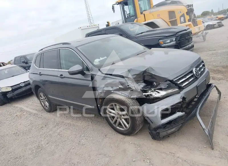 2018 Volkswagen Tiguan фото