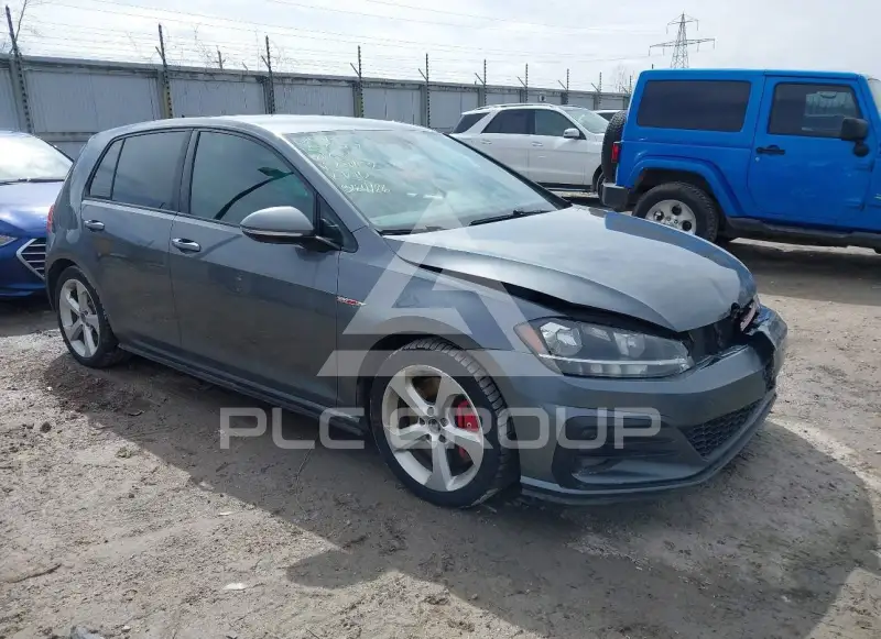 2018 Volkswagen GTI photo