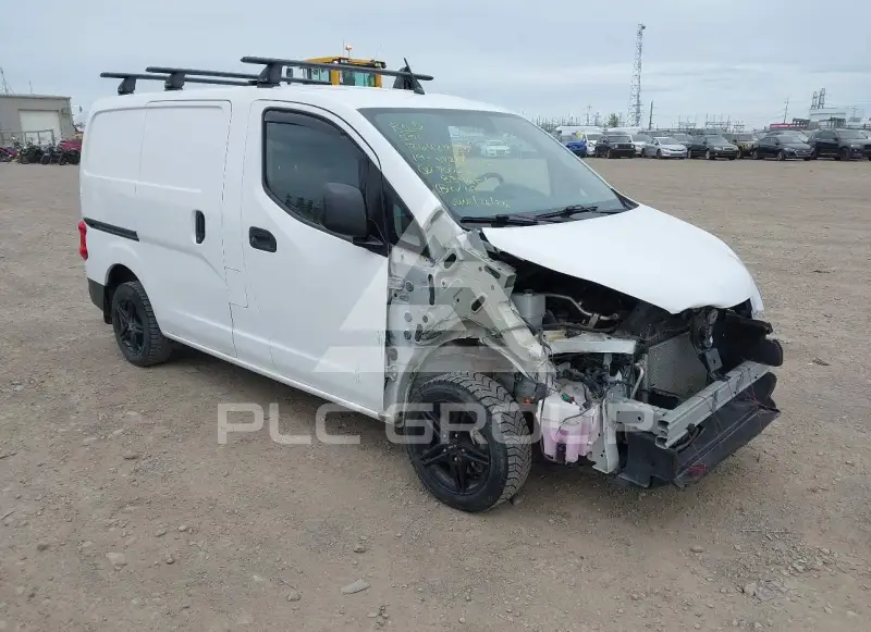 2019 Nissan NV 200 photo