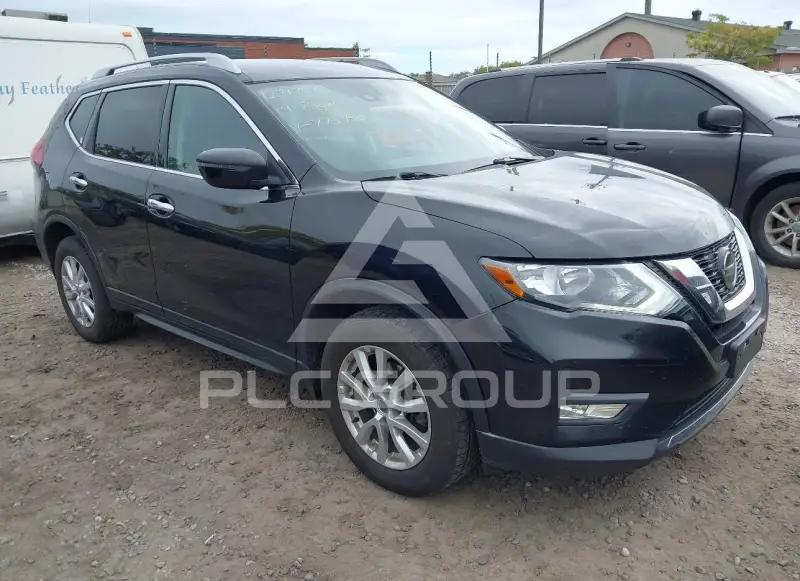 2019 Nissan ROGUE photo