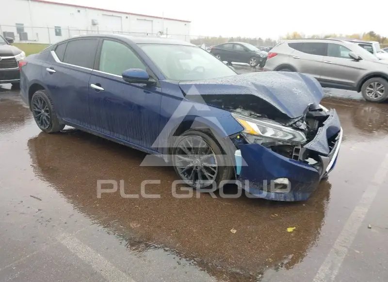 2019 Nissan ALTIMA photo