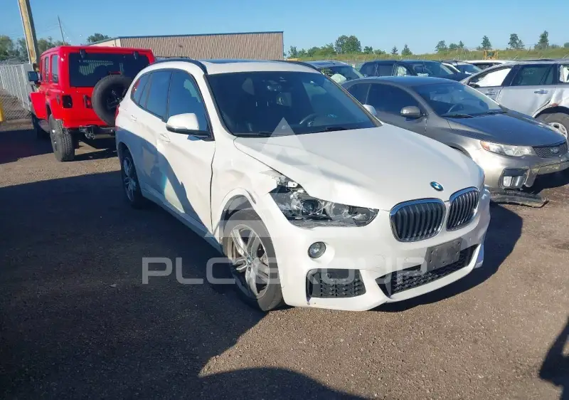 2019 BMW X1 фото