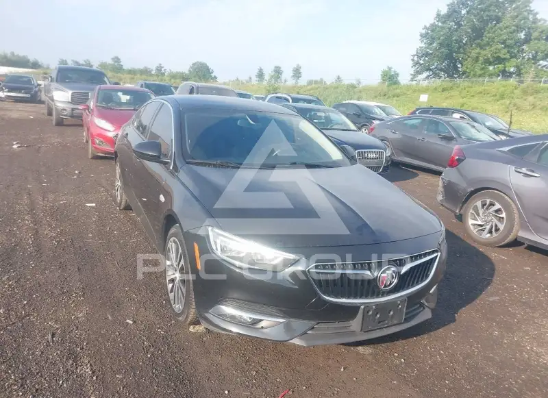 2019 Buick REGAL photo