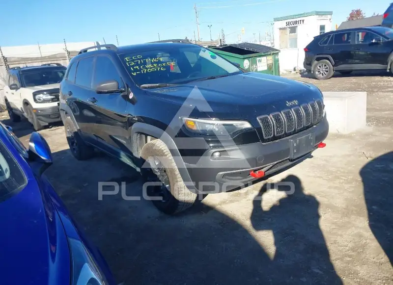 2019 Jeep CHEROKEE photo