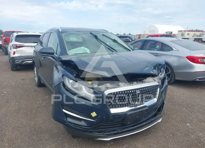 2019 Lincoln MKC photo