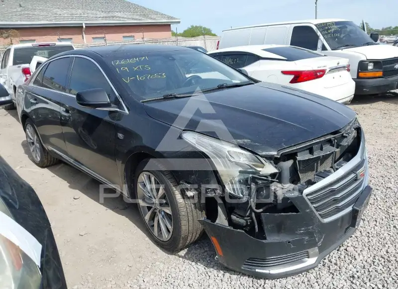 2019 Cadillac XTS photo