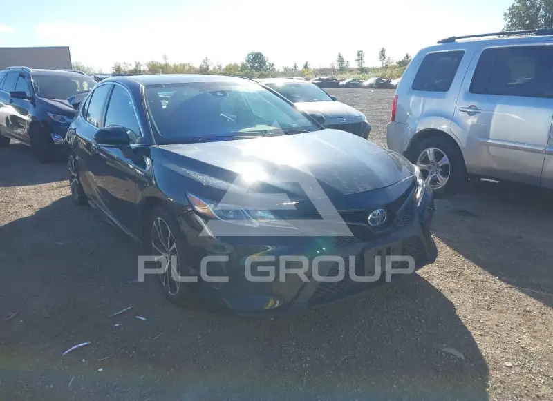 2019 Toyota CAMRY photo