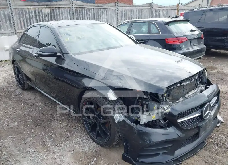 2019 Mercedes Benz C 300 фото