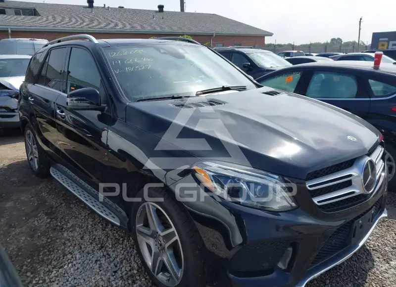 2019 Mercedes Benz GLE 400 фото