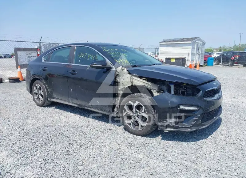 2019 KIA Forte фото