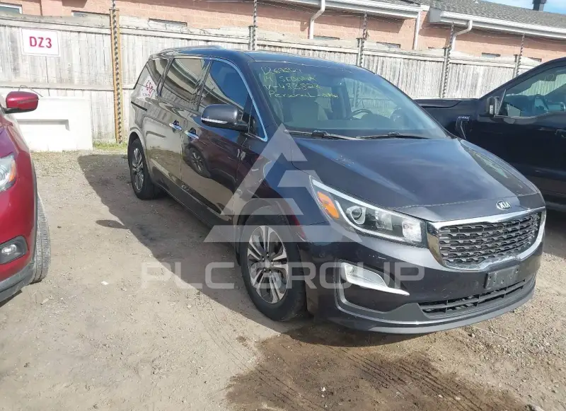 2019 KIA Sedona фото