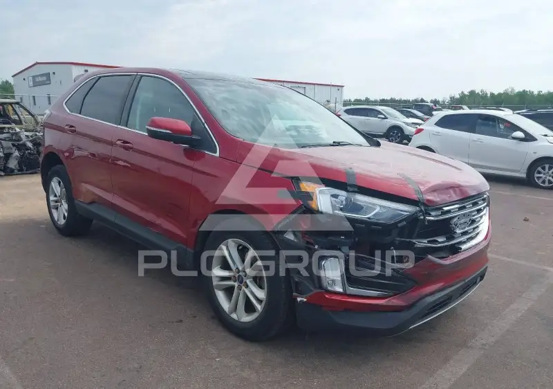 2019 Ford EDGE photo