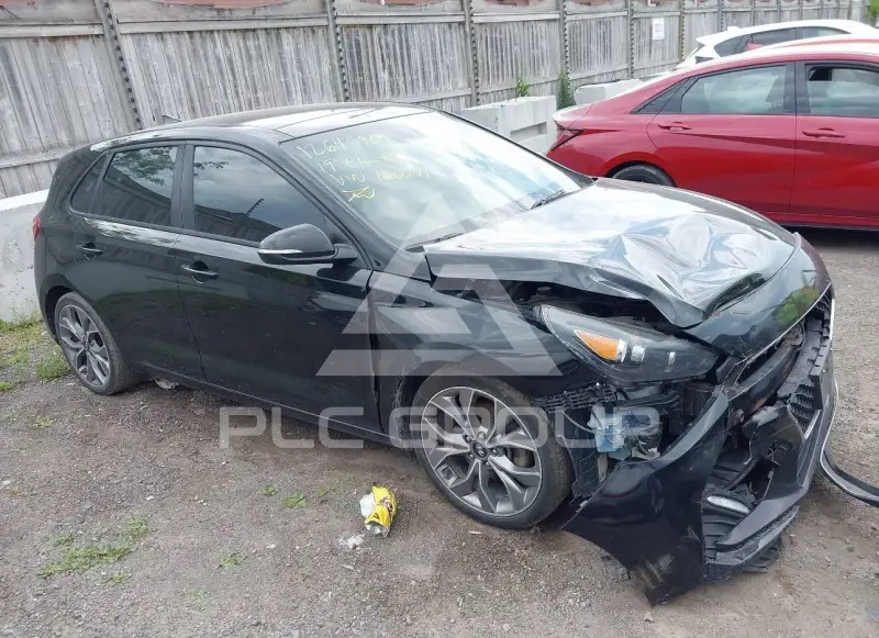 2019 Hyundai Elantra photo