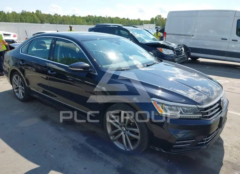 2019 Volkswagen Passat фото