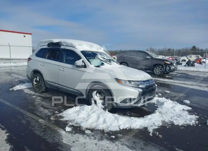 2020 Mitsubishi OUTLANDER фото