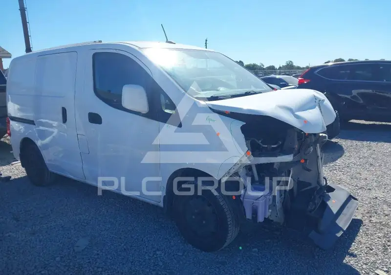 2020 Nissan NV 200 фото