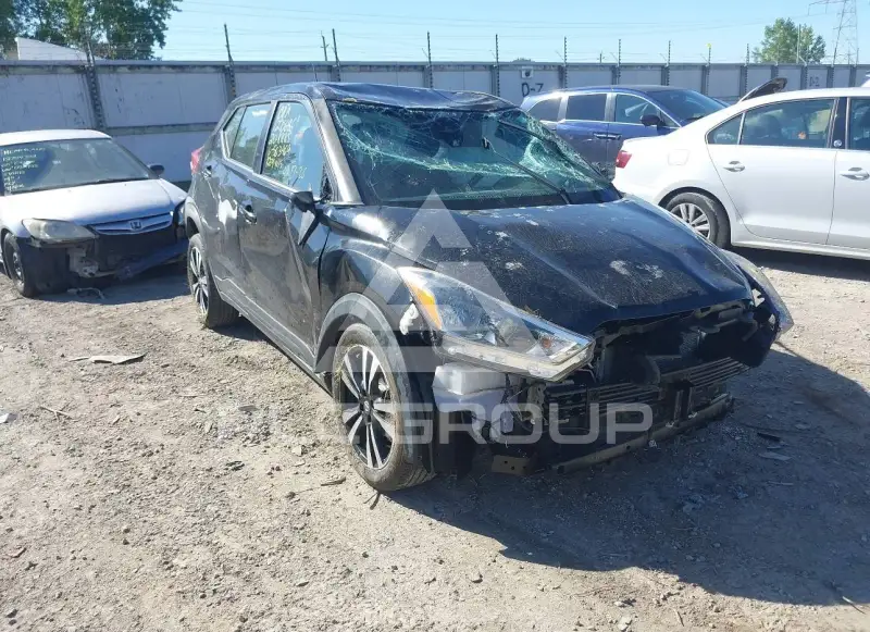 2020 Nissan KICKS photo