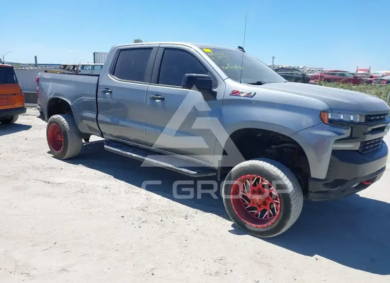 2020 Chevrolet SILVERADO photo