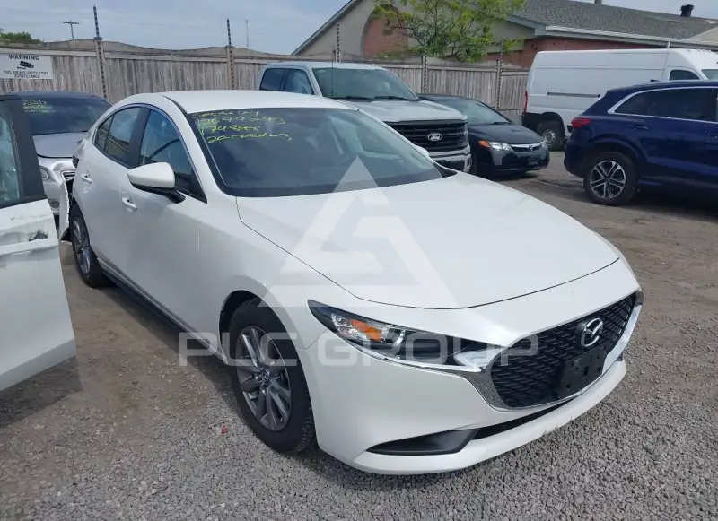 2020 Mazda Mazda3 photo