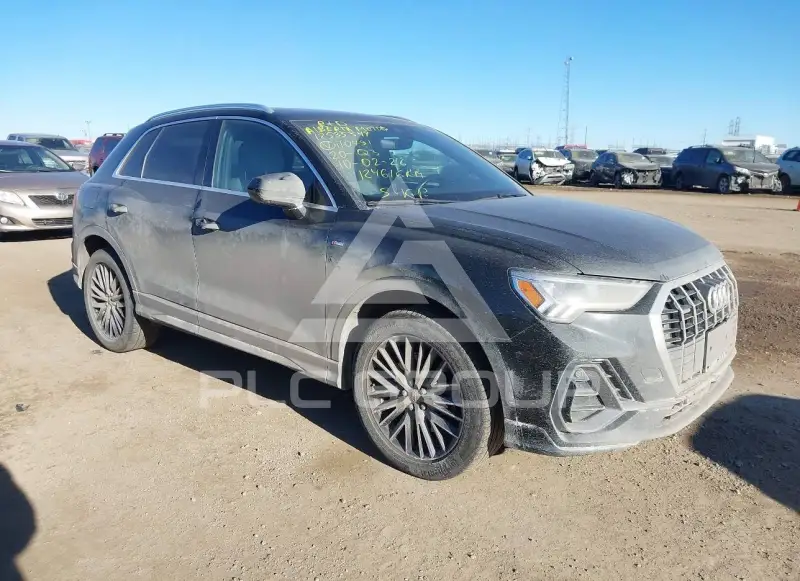 2020 Audi Q3 фото