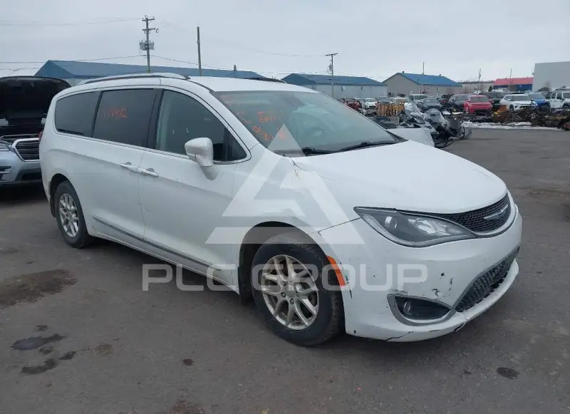 2020 Chrysler PACIFICA photo