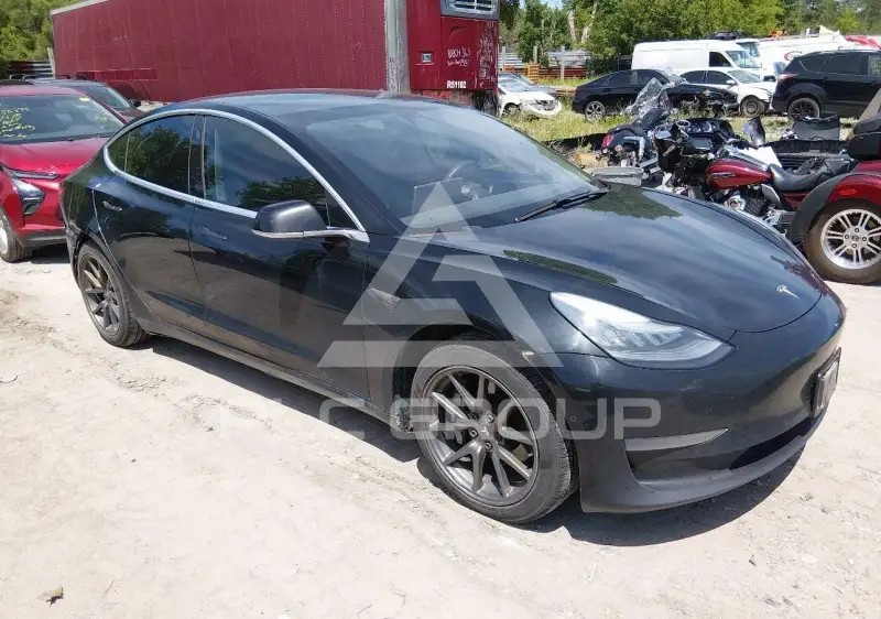 2020 Tesla MODEL 3 фото