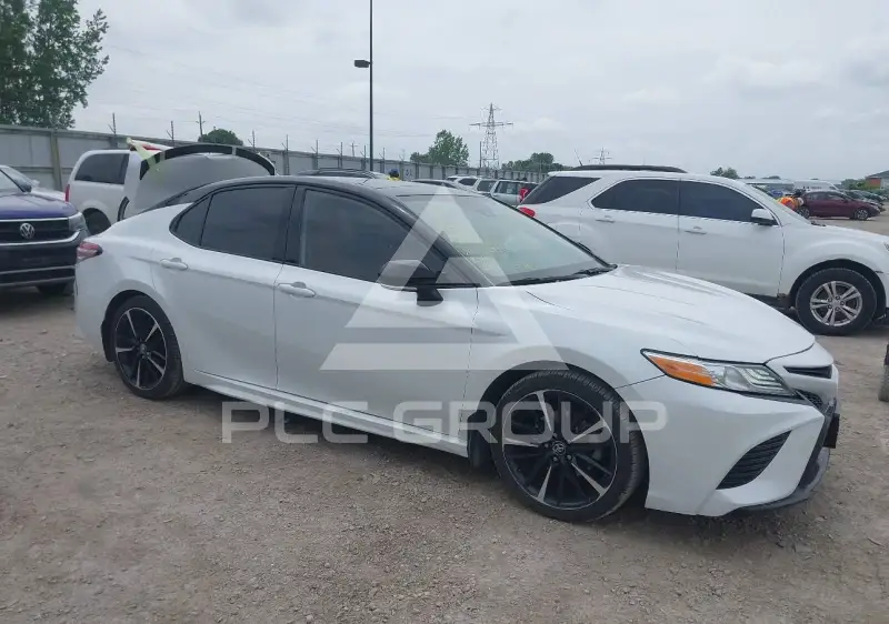 2020 Toyota CAMRY photo