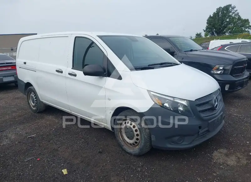 2020 Mercedes Benz METRIS photo