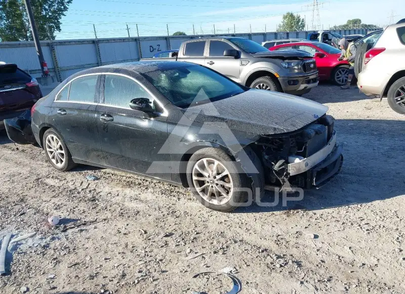 2020 Mercedes Benz A 220 photo