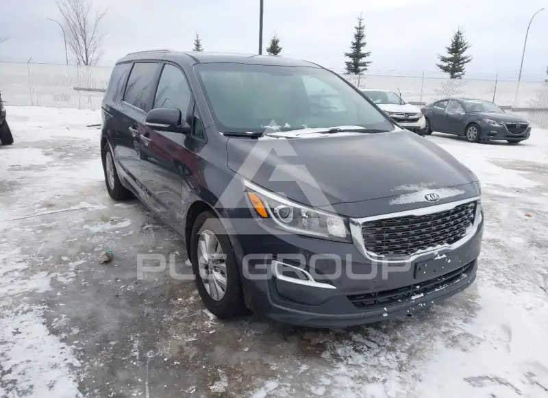 2020 KIA Sedona photo