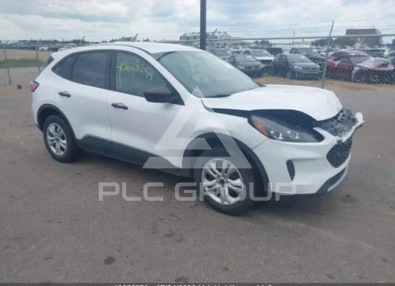 2020 Ford ESCAPE photo