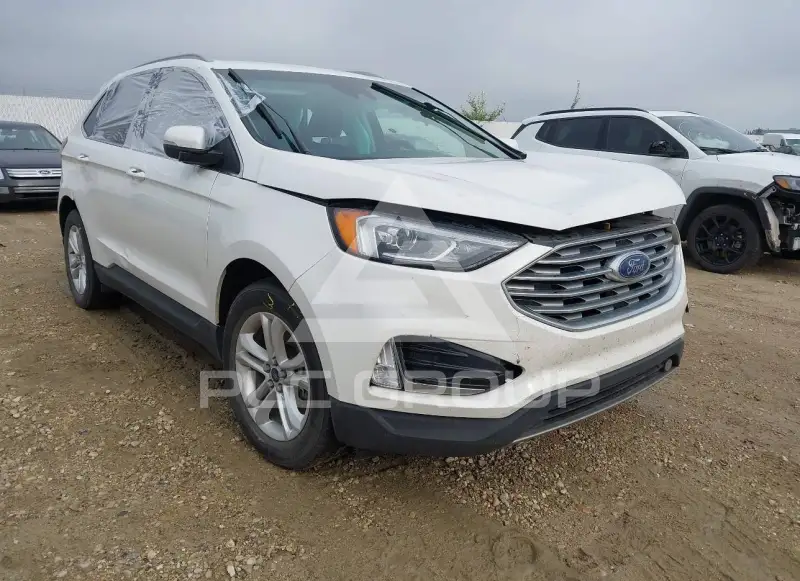 2020 Ford EDGE photo