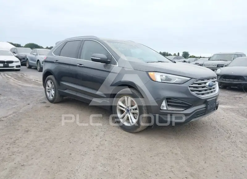 2020 Ford EDGE photo