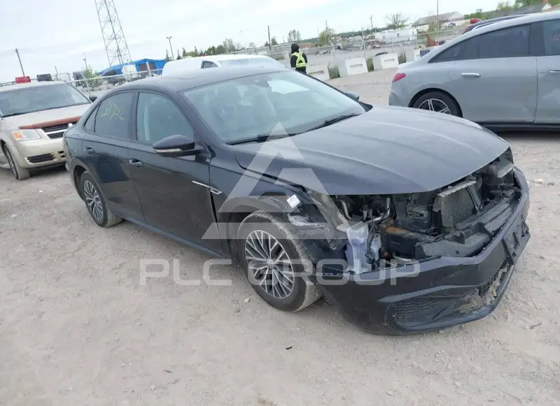 2020 Volkswagen PASSAT фото