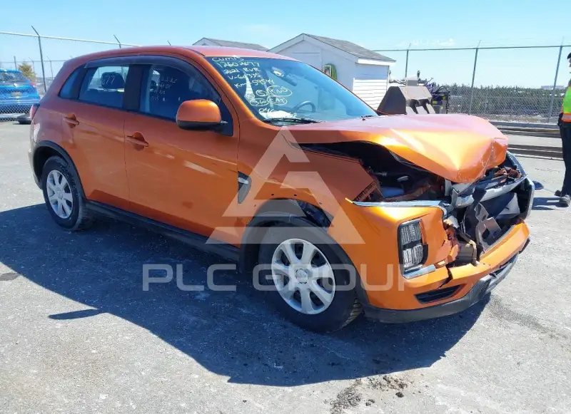 2021 Mitsubishi RVR photo