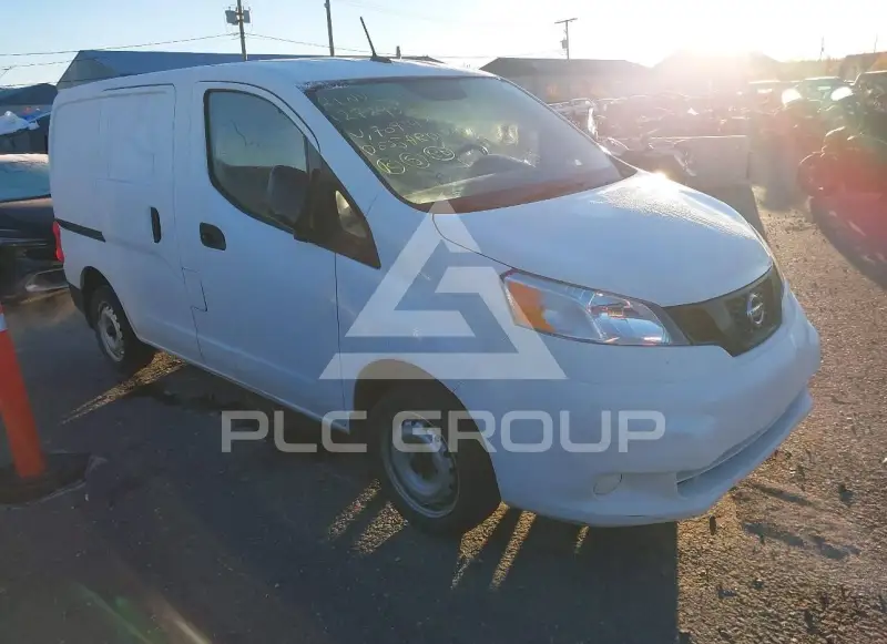 2021 Nissan NV 200 фото