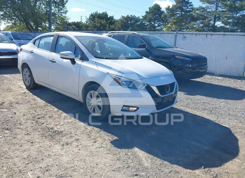 2021 Nissan VERSA photo
