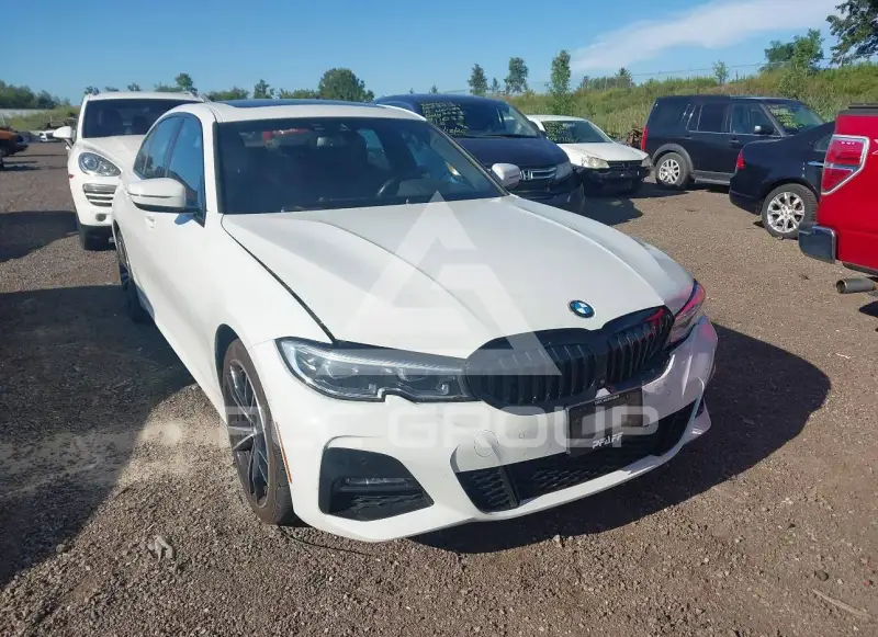 2021 BMW 330 фото