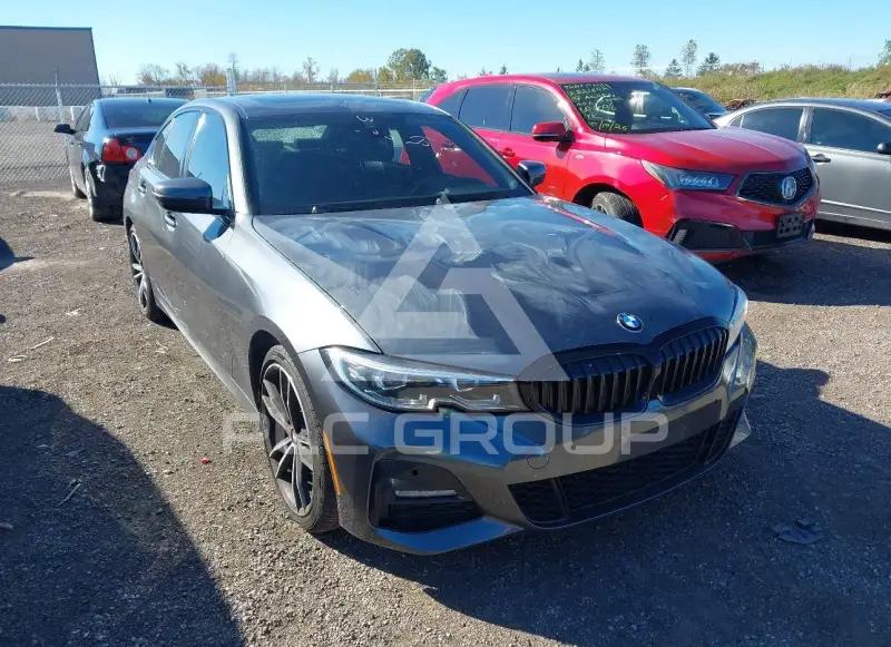 2021 BMW 330 фото