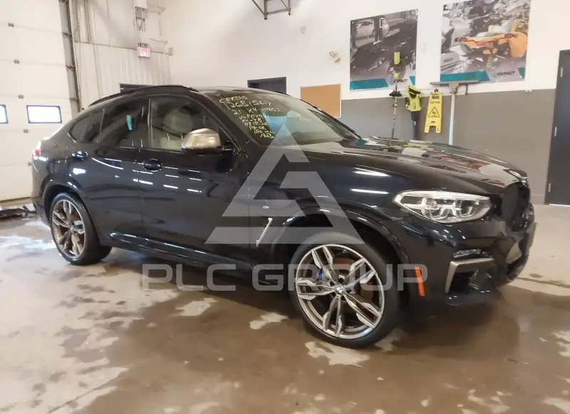 2021 BMW X4 фото