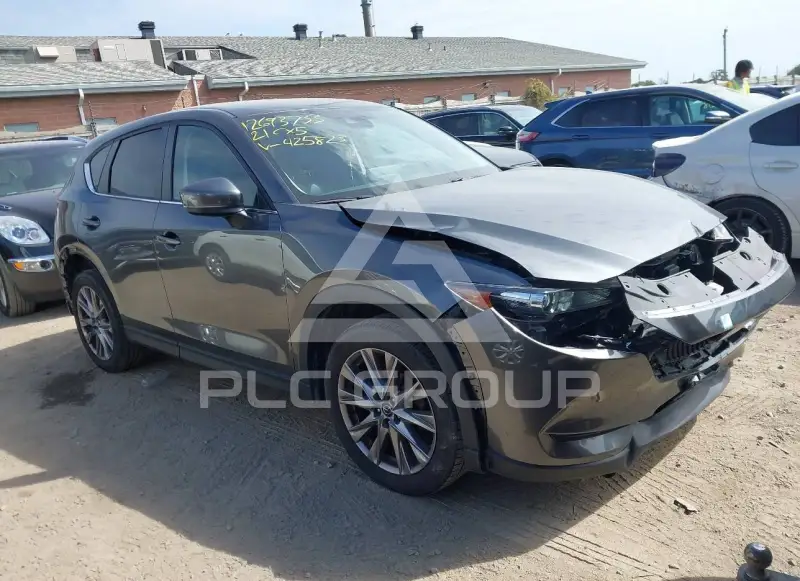2021 Mazda CX-5 photo