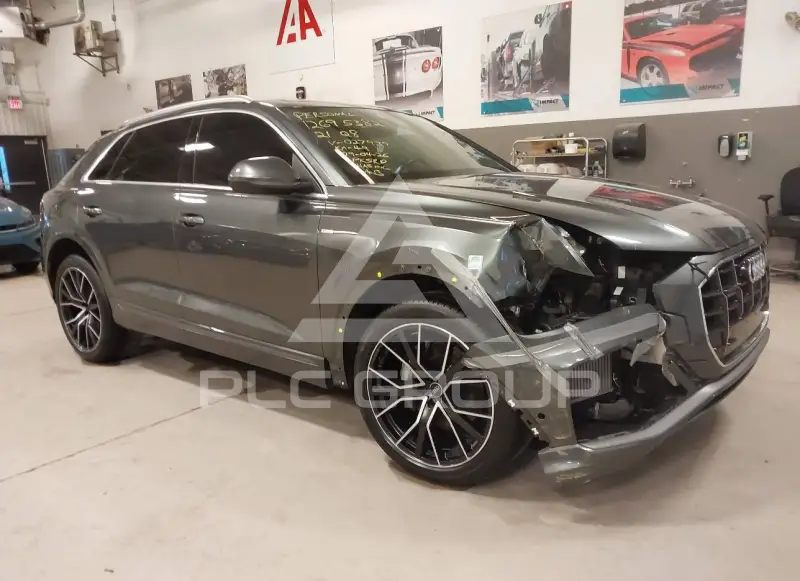 2021 Audi Q8 photo